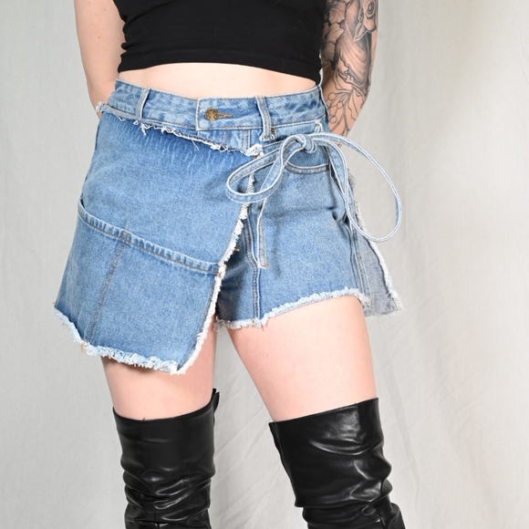 Lioness Pants - Denim Mini Skort